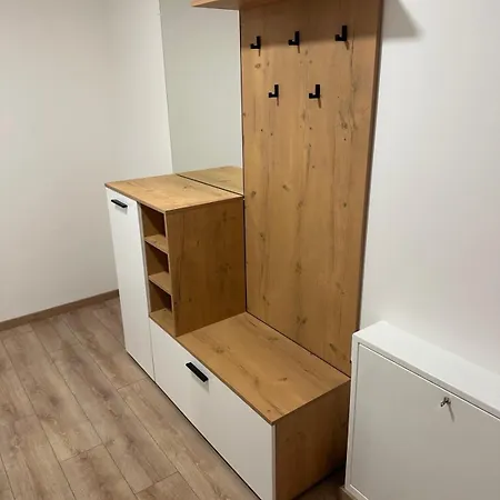 2 In Downtown,free Parking,late Check-out,big Balcony Lägenhet